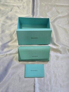 Tiffany & Co. Women’s Eyewear Case Set in Tiffany Blue